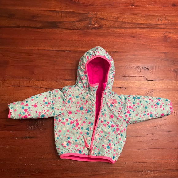 The North Face Perrito Reversible Jacket 6-12m - Picture 5 of 5